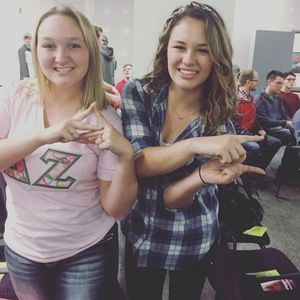 Meet your Posher, Whitney